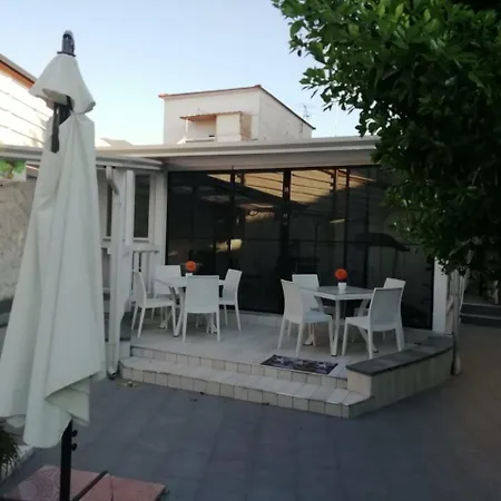 The Life Garden B&B *